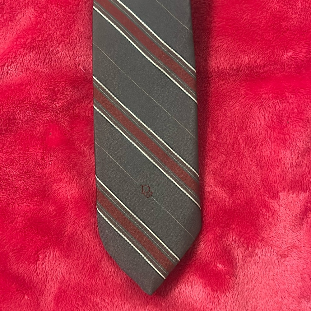 Christian Dior Vintage Tie Gray & Red‎ Silk